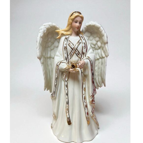 Dillard’s Trimmings 10” Musical Angel Wind Up Plays The First Noel Porcelain - Picture 1 of 10